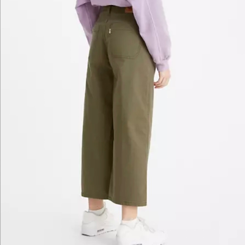 Levi’s Mile High Cropped Wide leg Canvas Jeans Green